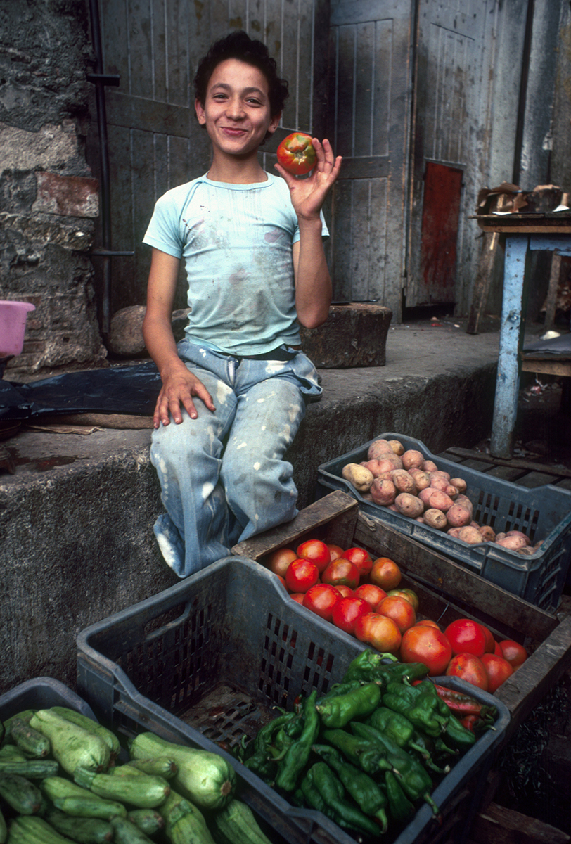 Produce Boy, Tunis